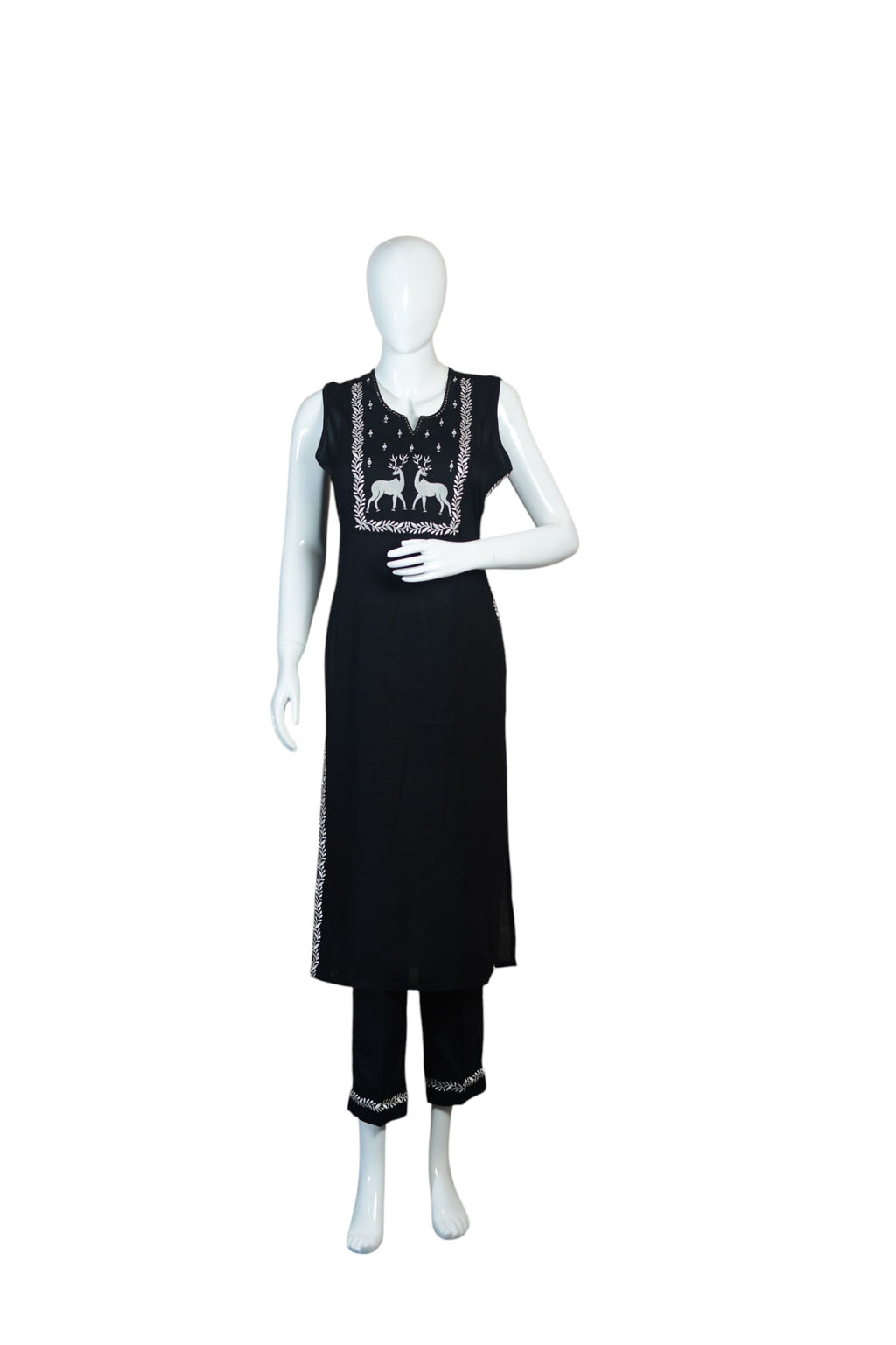 Black Kurta Set with Dupatta, 3/4 Sleeve Traditional Ethnic Wear with Pants and Decorative Buttons | Round Neck