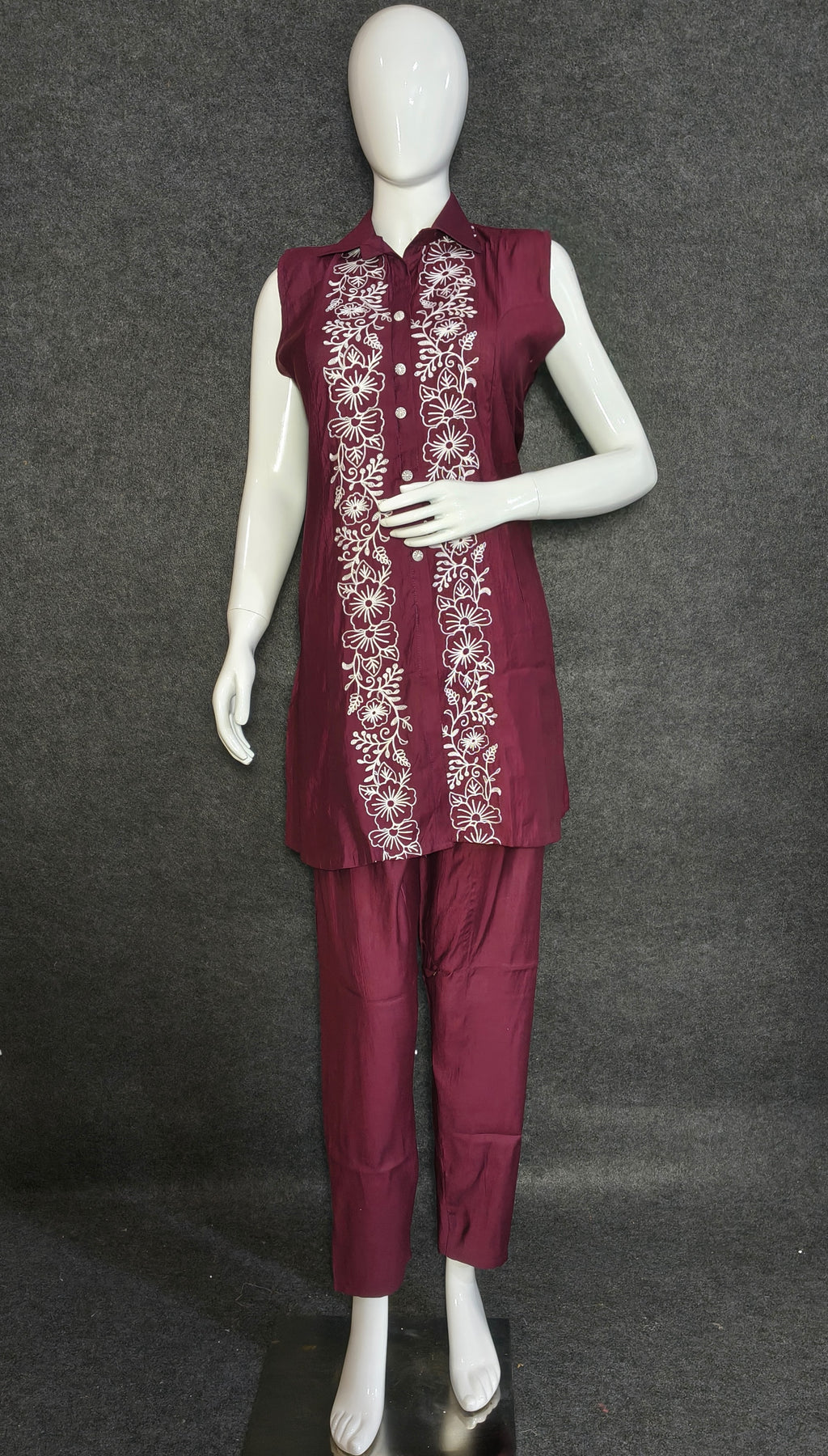 Maroon Vatican Short Co-Ord Set with Thread Embroidery